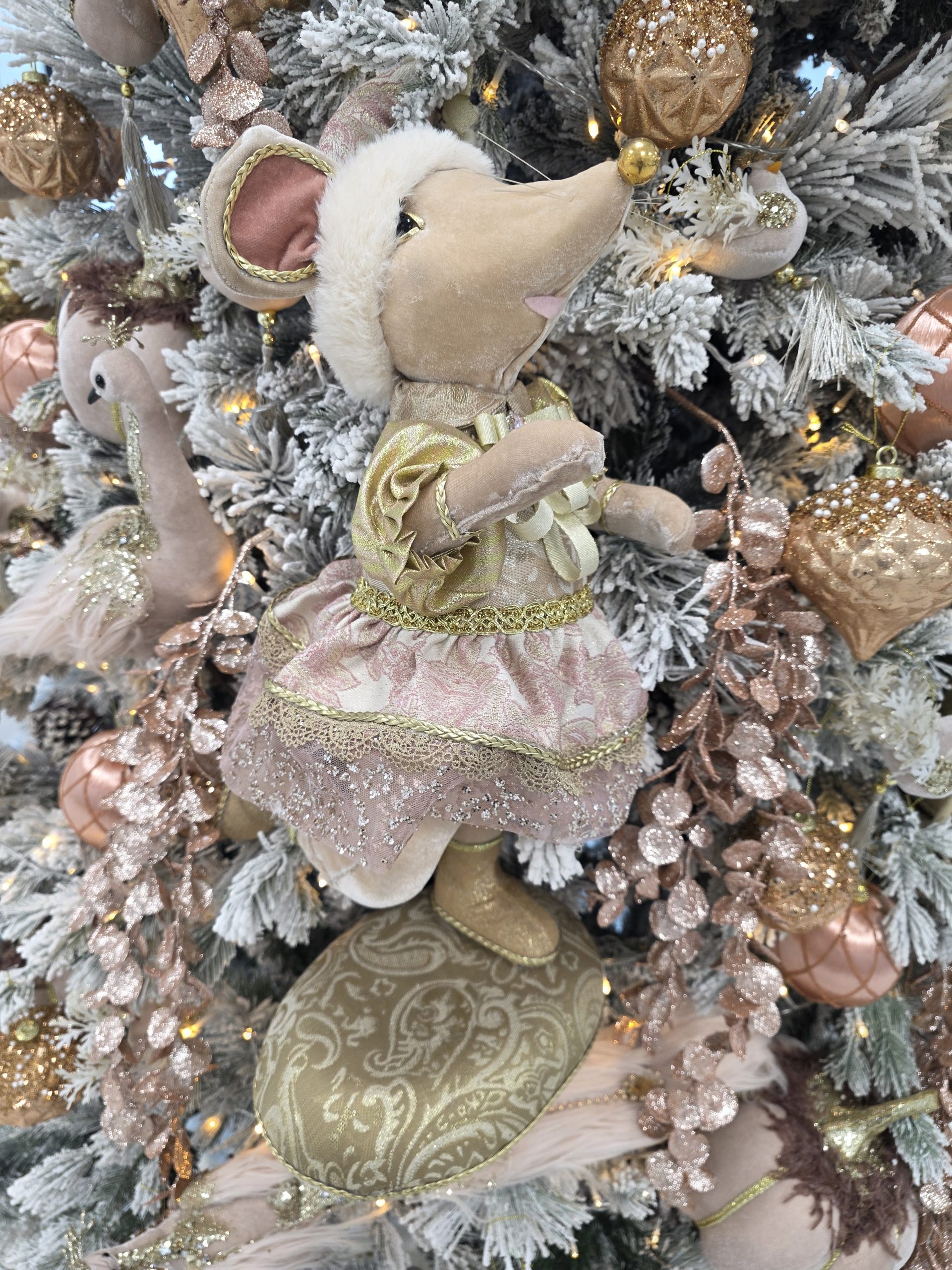 FIGURINA CRACIUN DELUXE SOMON AURIU MR MOUSE 58 CM - imagine 2