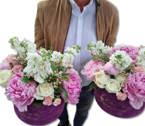 ARANJAMENT FLORAL IN CUTIE CATIFEA GRAND PEONY