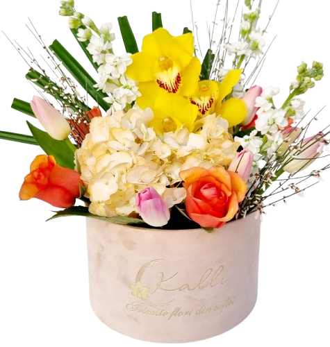 ARANJAMENT FLORAL IN CUTIE CATIFEA TOKIO