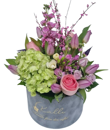 ARANJAMENT FLORAL IN CUTIE CATIFEA SOFT PURPLE